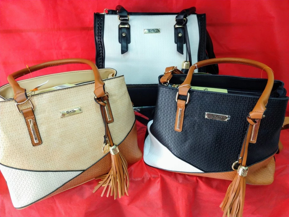 Foto 92:  — Reaty Bolsas