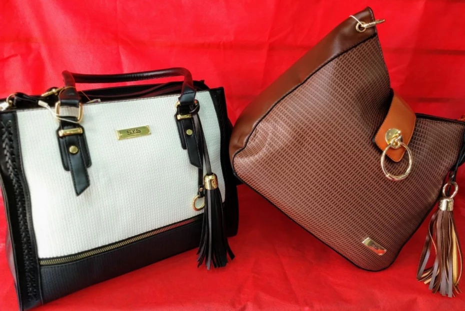 Foto 105:  — Reaty Bolsas